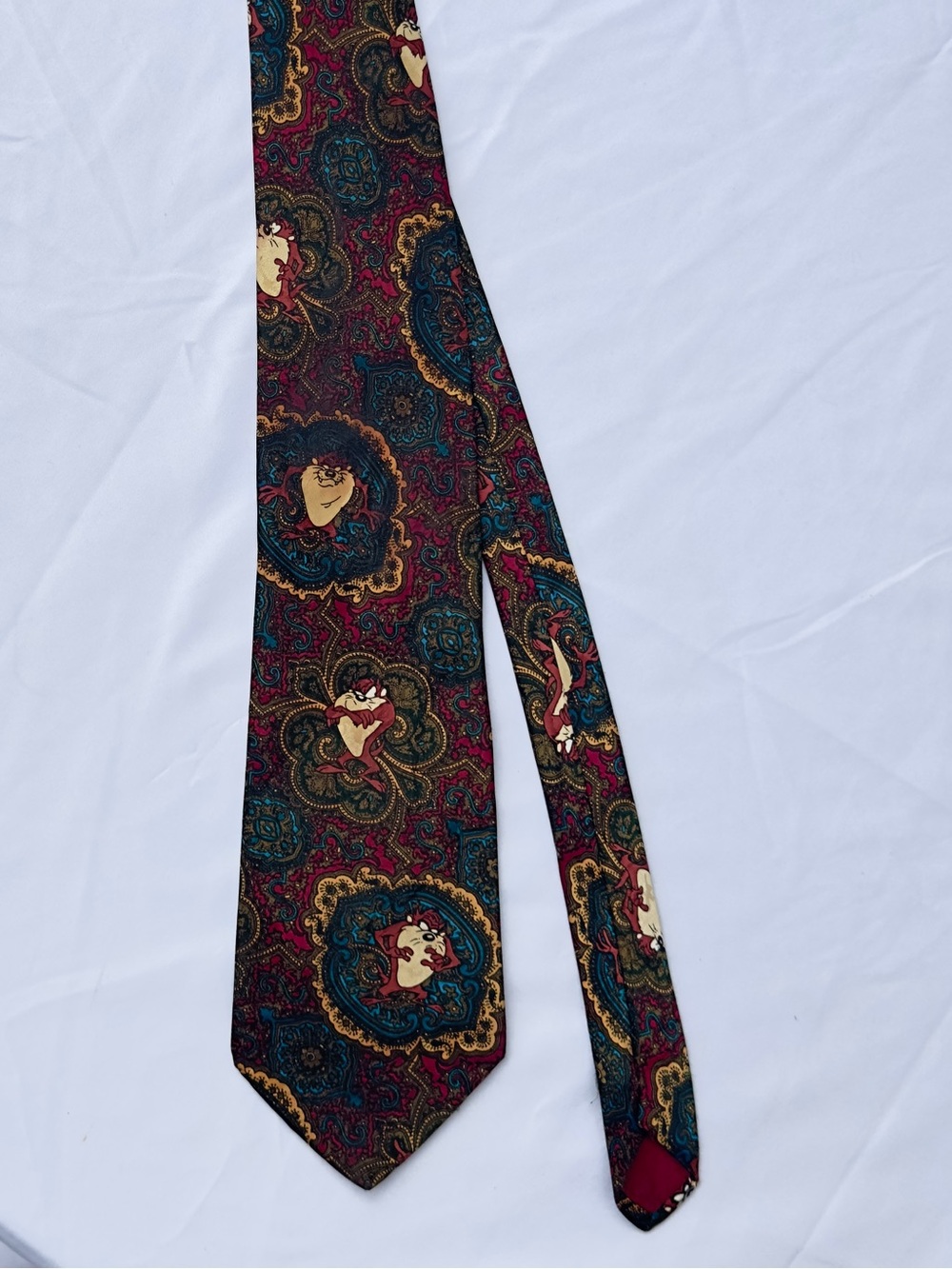 Vintage 1993 Looney Tunes Mania Taz Paisley Novelty Tie